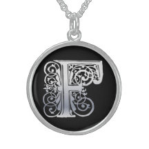 Initial Monogram "silversnöre för F på svart" hals