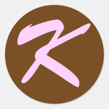 INITIALA BRUNA ROSOR FÖR K-MONOGRAM RUNDA KLISTERMÄRKEN
