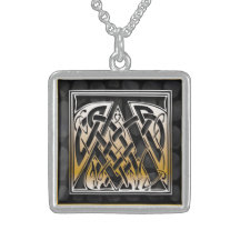 Initiala halsband för en sten för Monogram"Celtics