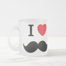 Jag älskar den frostade Glass muggen för mustasche