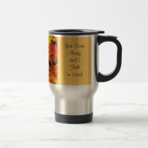 Jag avverkar förälskat! kaffekoppen rånar höst löv mugg
