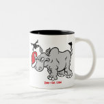 Jultomten möter en noshörning kaffe mugg