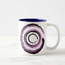 Kaffemugg med cirkulärabstraktion