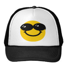 Kall dudesmiley trucker kepsar