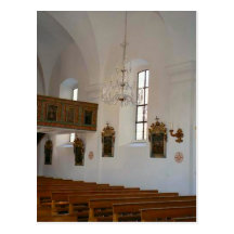 Katolsk kyrka med stationer av kor vykort