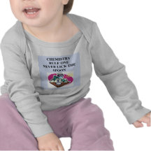 kemi: slicka aldrig skeden t-shirt