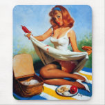 Klämmer fast den Retro Gil Elvgren för vintage pic Musmattor