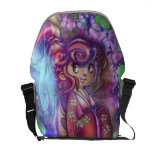 Klöver- och körsbärblommarGeishamessenger bag