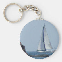Kryssa omkring segelbåten nyckel ringar