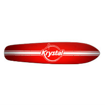 Krystal logotyp med remsaskateboarden