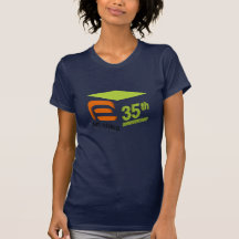 Kvinna T - 35esakkunnigupplaga T Shirts
