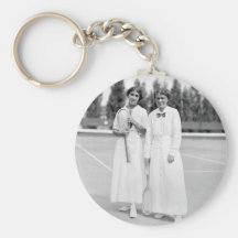 Kvinna tennismästare, 1913 nyckel ringar