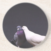 Kyssande love birds underlägg