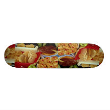 Läckra bröd, rullar, kräm- paj, macaroons och skate board