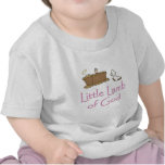 Lamb av guden (rosor) t shirts