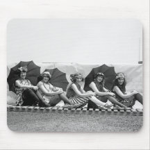 Lansburg badningflickor: 1922 mus matta