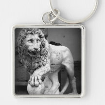 Lejont av Florence Keychain Nyckelring