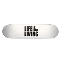 LIFEISFORLIVING+SVART+PIKSTAV SKATE DECK