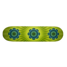 Lightgreen blomma för Mandalagröntblått | Skate Deck