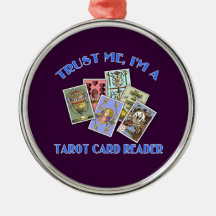 Lita på mig I-förmiddagen en Tarot kortavläsare Julgranskulor