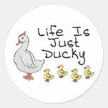 Liv är precis Ducky Klistermärke