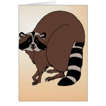 Lycklig Raccoon på beige bakgrund Hälsningskort