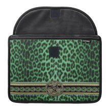 Lyxig Leopardsleeve i CelticKelly grönt MacBook Pro Sleeves