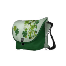 Märkes- Shamrocksmessenger bag