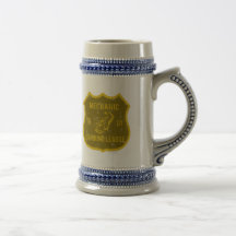 Mekaniker som dricker ligan kaffe koppar