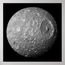 Mimas moonen av Saturn från det Cassini rymdskepp Affischer