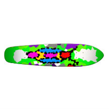 Moderna lilor och grönt kristalliserad fjäril skateboard deck