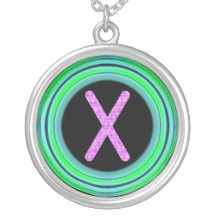 Monogram "X ", Hängsmycke