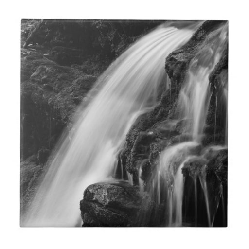 Monokrom Poconos vattenfall Kakel