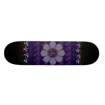 Mönstrad fredblomma skateboard deck