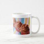 Muffinen ror kaffe koppar