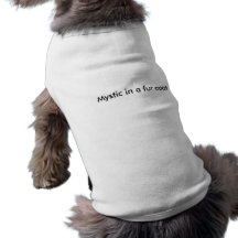 Mystic i ett pälslag djur tshirt