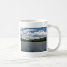 Nätt flod och himmel kaffe koppar