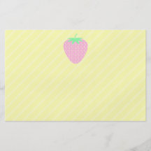 Nätt rosa jordgubbe på gula Stripes. Flygblad