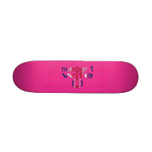 Numrera 1 fru (fru födelsedag) skateboard