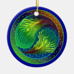 Påfågeln befjädrar den Yin Yang prydnaden Julgransdekoration
