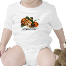 peekaBOOen behandla som ett barn crawlsimmaren - d T Shirts
