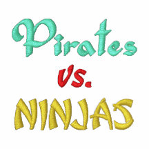 Pirater vs. Ninjas Broderad Hoodie