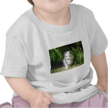 Pott i gräset t shirts