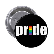 Pridesvarten knäppas pins