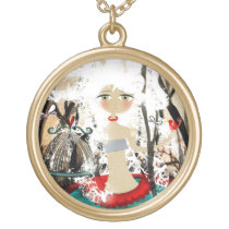 Princess av ljusa kungarikehjärtor halsband