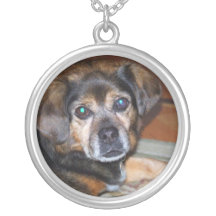 Puggle hund hängsmycken