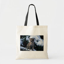 Puma-barn unge i snöig träd tote bags