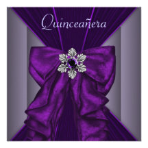 Purpurfärgade Quinceanera partyinbjudningar