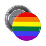 Regnbågeprideflagga knäppas nål