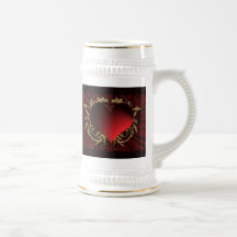Röd och guld- hjärtadesign kaffe kopp